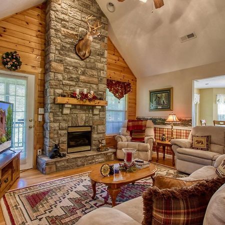 Bluebird'S Song By Honeybearcabins Sevierville Exterior foto